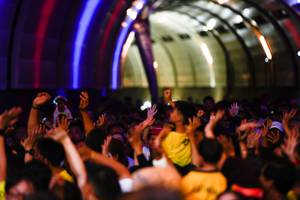 BIB: 
                            <button type="button" onclick="openModal(21897829)" class="btn btn-primary btn-sm float-right btn-popup" data-toggle="modal" data-target=".modal-high-quality">
                        <i class="fas fa-shopping-cart"></i> Add to Cart
                    </button>
                                            <button type="button" onclick="isThisMe(21897829, true)" class="btn btn-success btn-sm float-right btn-popup btn-isme hidden" data-toggle="tooltip" data-placement="bottom" title="นี่คือรูปของคุณใช่ไหม คลิกที่นี่เพื่อเอาเข้าอัลบั้ม">
                        <i class="fas fa-plus"></i> Add to album
                    </button>
                    <button type="button" onclick="isThisMe(21897829, false)" class="btn btn-warning btn-sm float-right btn-popup btn-isnotme hidden">
                        <i class="fas fa-ban"></i> Remove from album
                    </button>